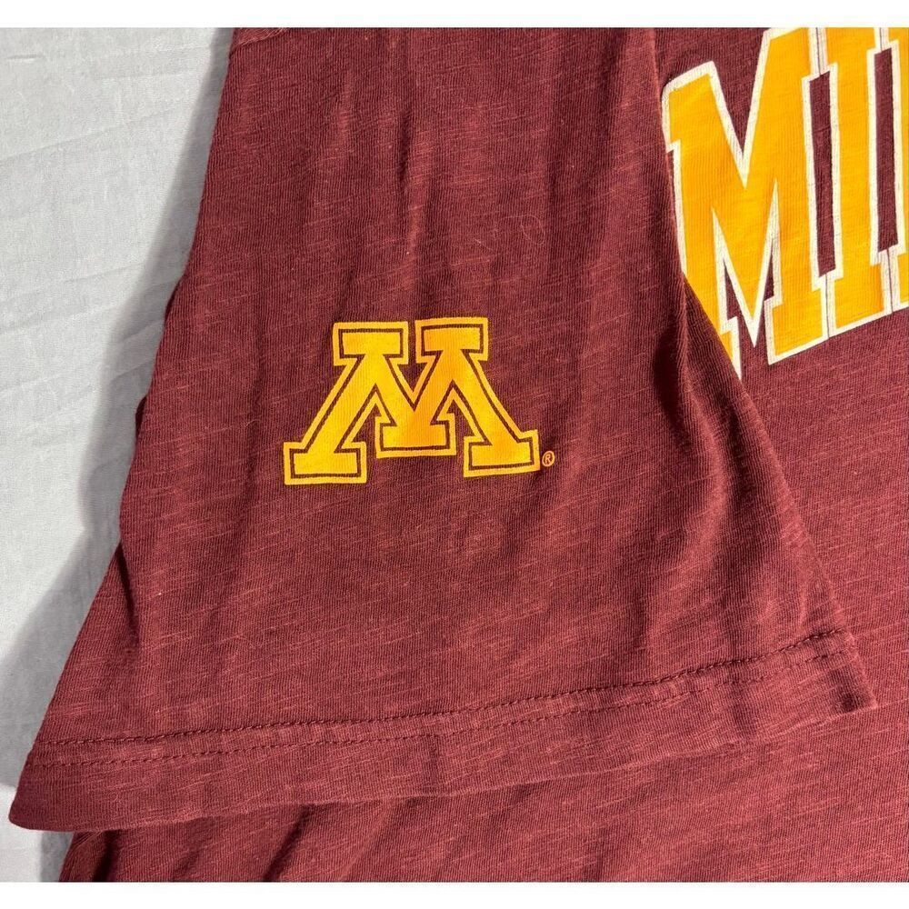 Minnesota Golden Gophers NCAA BIG 10 Maroon T-Shirt Men's 2XL Champion T Shirt - Picture 5 of 9